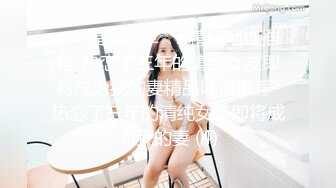 剧情演绎：极品美母，下垂的奶子，骚骚的老逼，喜欢吃儿子的大鸡巴，被儿子艹！