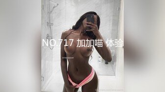 狂吸女房东豪乳 爱液从腿间流出