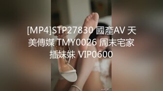 枕头还能这么玩？！颜值可以出道的素人美女，她真的太会用枕头被子蹭逼了！超多姿势，极度饥渴！！【105v】 (101)