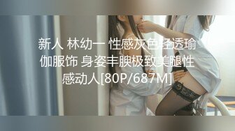 厕所全方位连续偷窥二个妹子嘘嘘